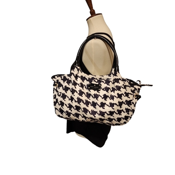 Kate Spade Purse - Picture 1 of 15